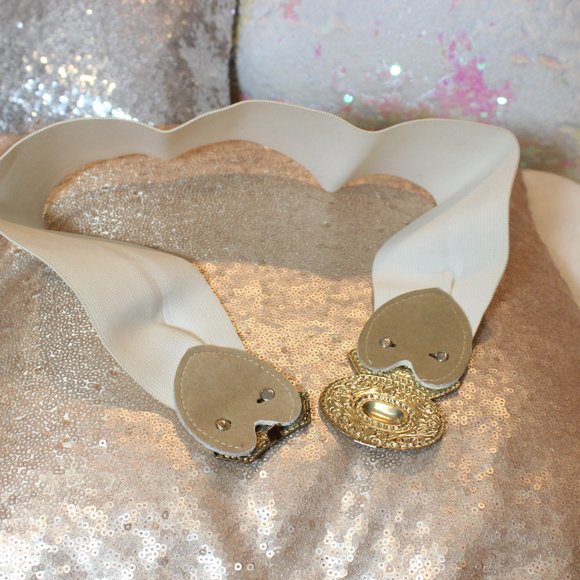 ??1980\'s Hammered Coin Metal Bushed Black White Vintage Elastic Belt 24\